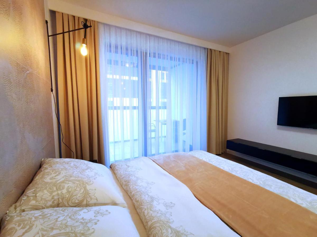 Come&Stay Apartments Wola Warszawa Eksteriør billede