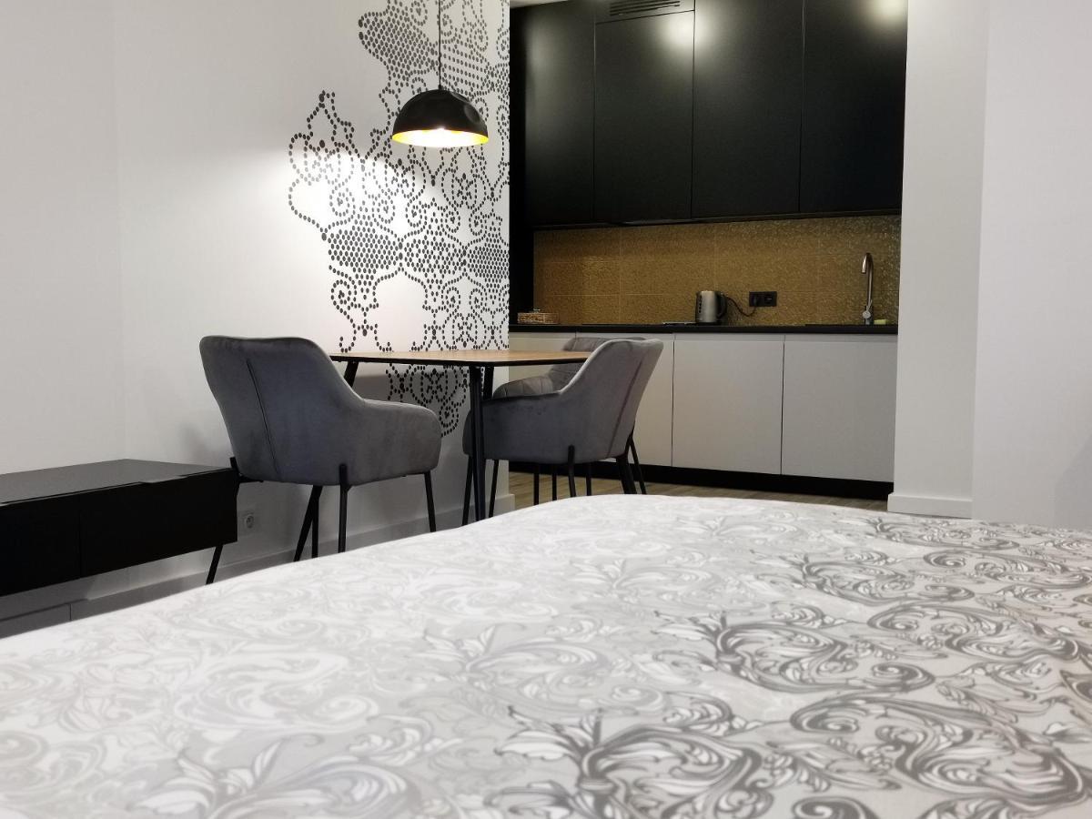 Come&Stay Apartments Wola Warszawa Eksteriør billede